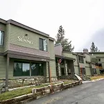Summit 45 Apartment